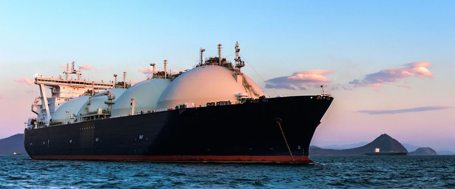 Is natural gas difficult to transport?