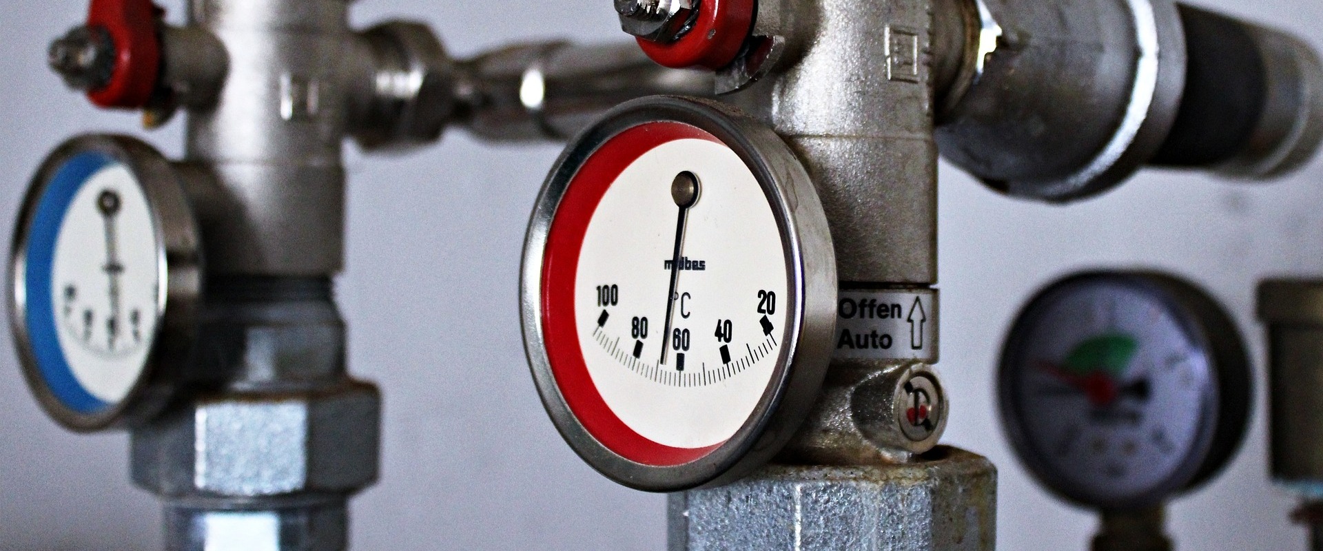 Enhance Home Comfort with Gas Plumbing & Heat Pumps
