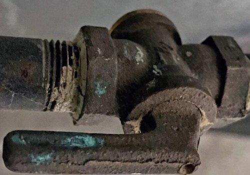 How do you tell if main gas line is on or off?