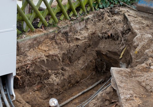 Can gas and water pipes go in the same trench?
